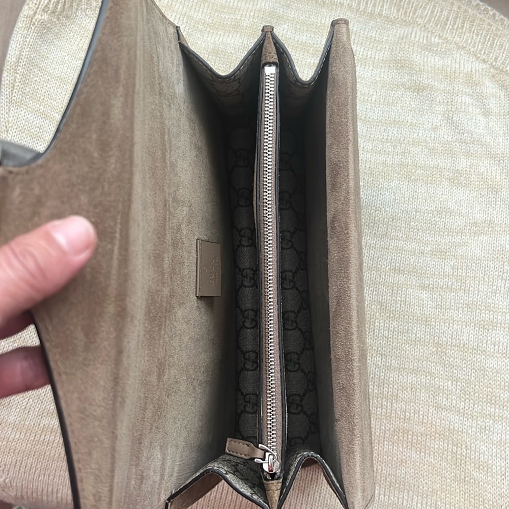 A100- 💯 % authentic Gucci small Dionysus shoulder bag - Picture 12 of 16